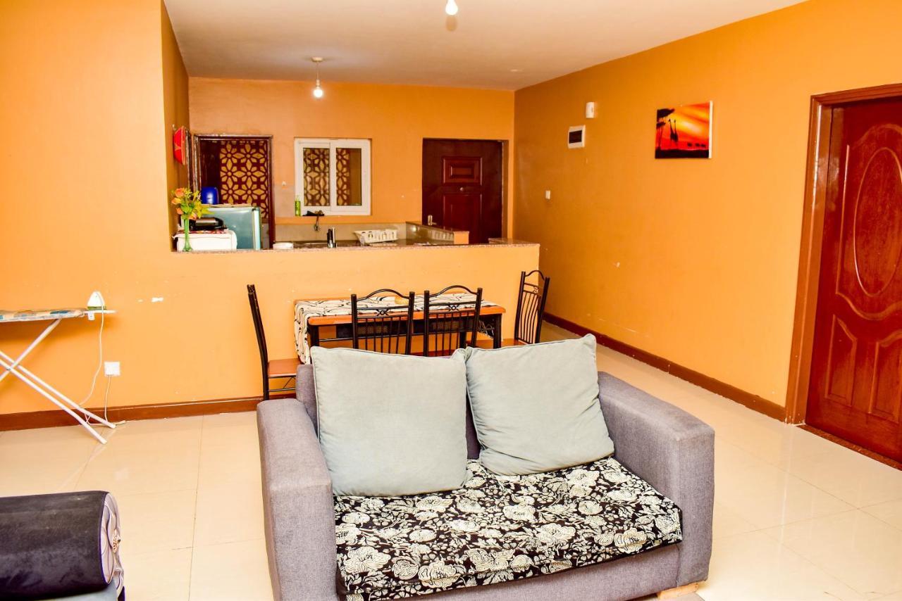 Apex Furnished Apartments 奈洛比 外观 照片